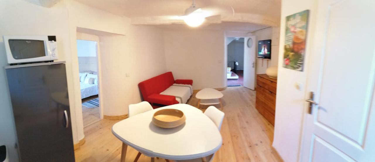Chez Laurence 2 Pieces 43 M2 A 30 Minutes De La Mer Pignans Exterior photo